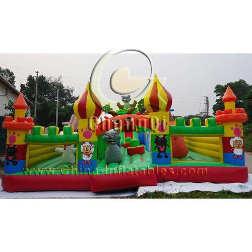 outdoor inflatables amusement park